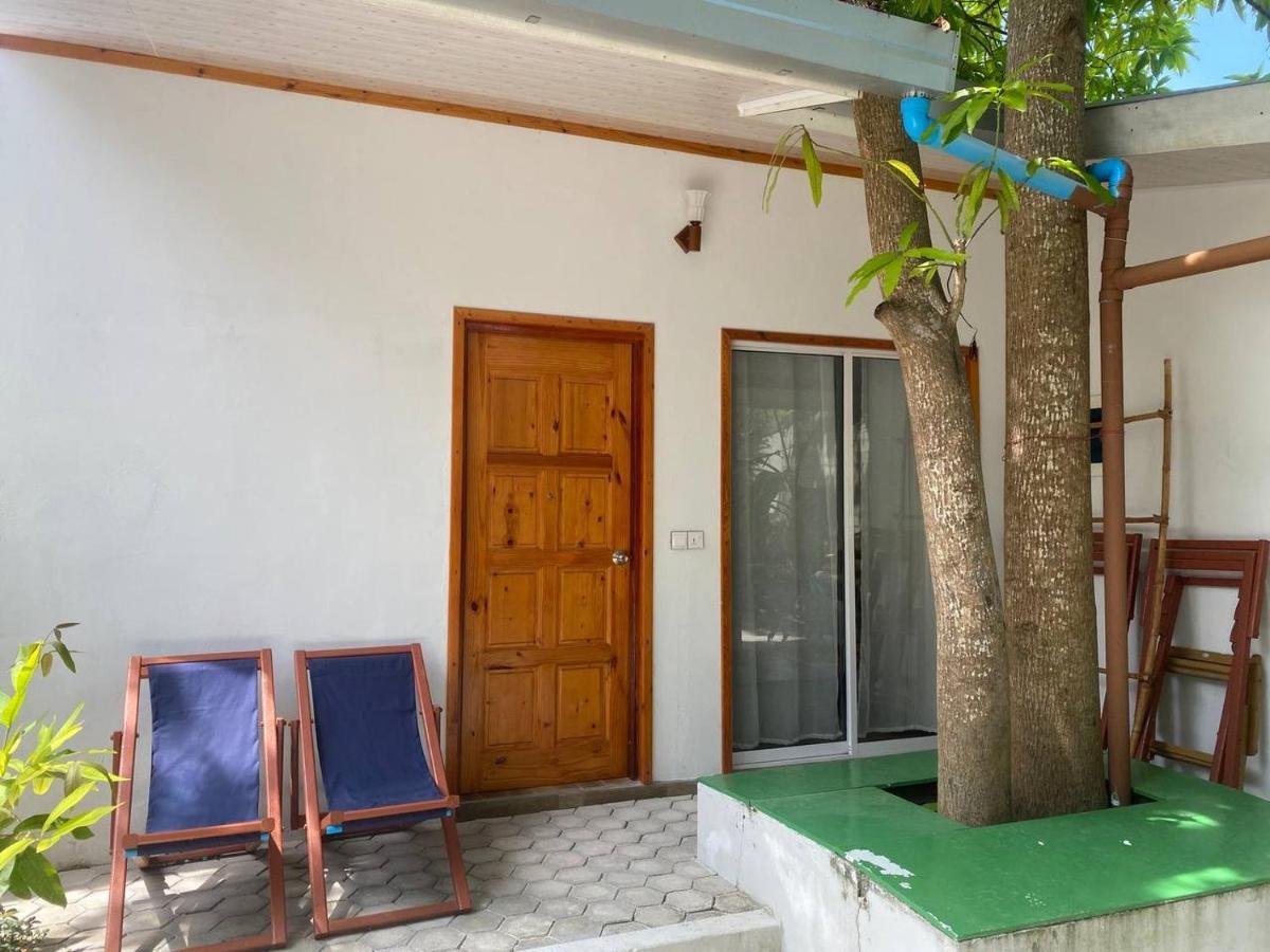 Moon Lodge Felidhoo Bagian luar foto