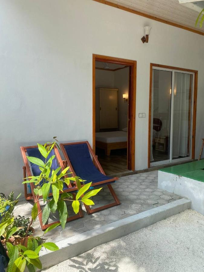 Moon Lodge Felidhoo Bagian luar foto